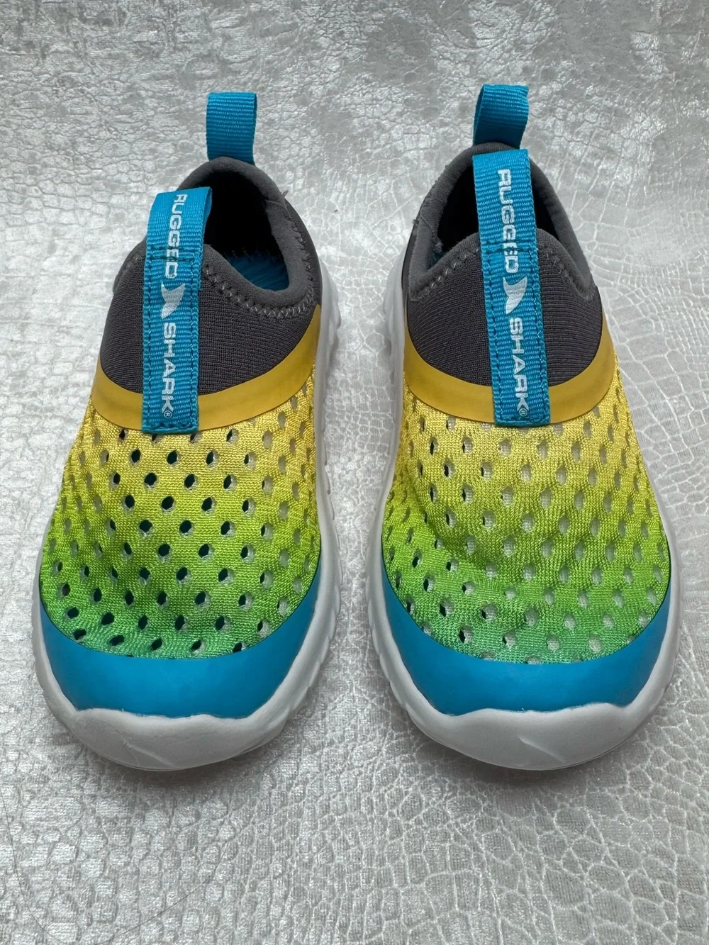 Rugged Shark toddler Size 7 Boy’s water sneakers